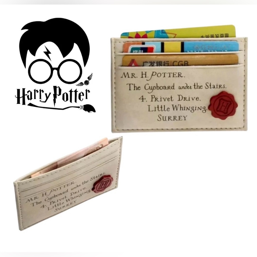 Harry Potter Themed Card Holder with Red Seal